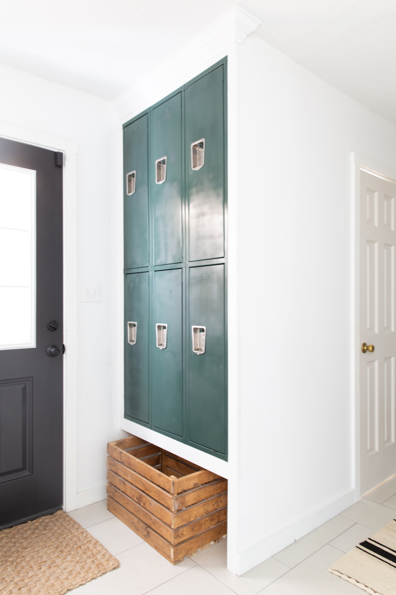 Built-In Mudroom Lockers